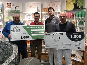 Ihre Apotheken in Zwiesel im Bayerischen Wald. Hämophilie, Onkologie, MS, HIV, Babyfreundliche Apotheke mit Stillberatung und mehr. Mit E-Rezept Service